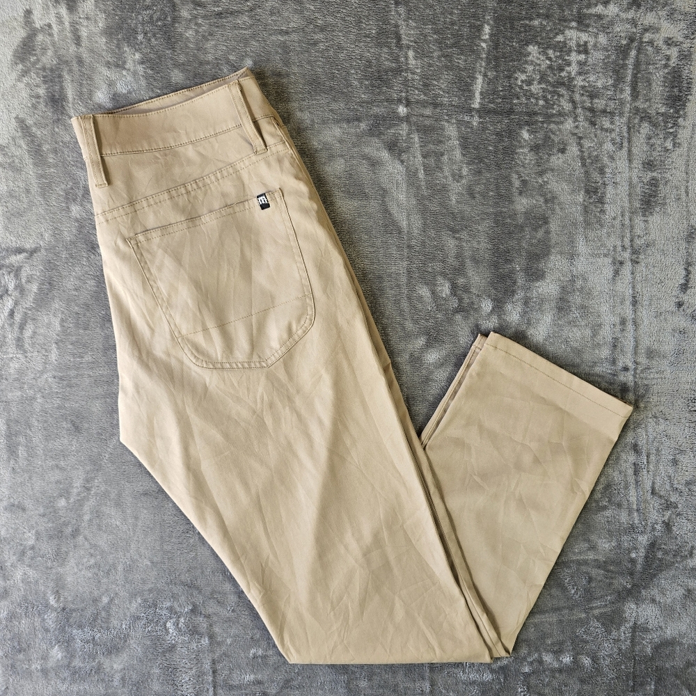 Travis Matthew Tan Golf Pants Size 30
